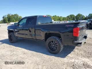 2016 Chevrolet Silverado 1500 LT z VIN 1GCVKRECXGZ385371, wystawiony jako Copart lot #71149615 z przebiegiem 113 199 mil mil oraz Szkoda całkowita • Salvage title. Historia ofert i sprzedaży dostępna na DreamBid. Obrazek 2.