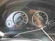 2013 BMW 5 Series 550i xDrive z VIN WBAFU9C59DDY70707, wystawiony jako Copart lot #81342325 z przebiegiem 177 864 mil mil oraz Czysty tytuł • Clean title. Historia ofert i sprzedaży dostępna na DreamBid. Obrazek 9.