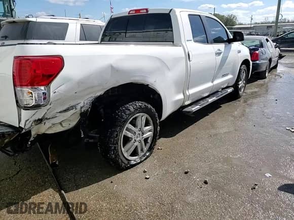 2012 Toyota Tundra Limited z VIN 5TFSY5F13CX128131, wystawiony jako Copart lot #78947464 z przebiegiem 132 206 mil mil oraz Szkoda całkowita • Salvage title. Historia ofert i sprzedaży dostępna na DreamBid. Obrazek 14.