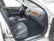 2013 Hyundai Equus Signature с VIN KMHGH4JHXDU066522, выставлен на аукционе IAAI как лот 43413127 с пробегом 97 363 миль миль и . История ставок и продаж доступна на DreamBid. Изображение 5.