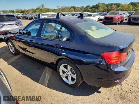 2014 BMW 3 Series 320i xDrive с VIN WBA3C3C5XEF987057, выставлен на аукционе Copart как лот 82234505 с пробегом 110 977 миль миль и Чистый • Clean title. История ставок и продаж доступна на DreamBid. Изображение 2.