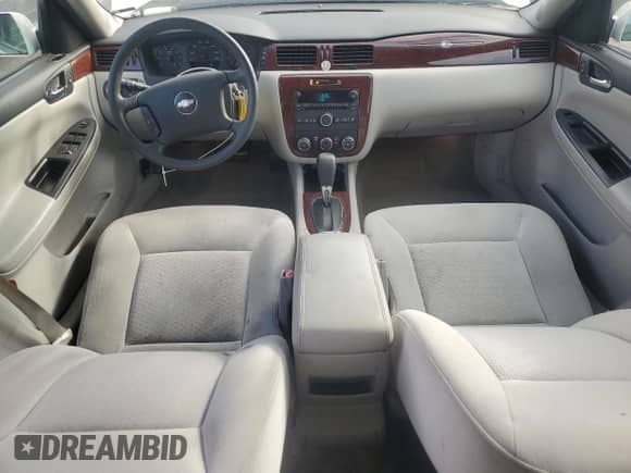 2008 Chevrolet Impala LS с VIN 2G1WB55K889143834, выставлен на аукционе Copart как лот 82376135 с пробегом 175 035 миль миль и Списание • Salvage title. История ставок и продаж доступна на DreamBid. Изображение 8.