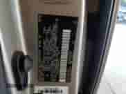 2006 Toyota Sienna XLE z VIN 5TDZA22C86S540211, wystawiony jako Copart lot #82532965 z przebiegiem 150 169 mil mil oraz Czysty tytuł • Clean title. Historia ofert i sprzedaży dostępna na DreamBid. Obrazek 13.