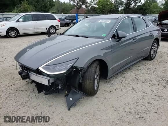 2023 Hyundai Sonata SEL с VIN KMHL64JA4PA311540, выставлен на аукционе Copart как лот 80010235 с пробегом 34 918 миль миль и Списание • Salvage title. История ставок и продаж доступна на DreamBid. Изображение 14.