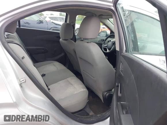 2015 Chevrolet Sonic LS с VIN 1G1JA5SH0F4115600, выставлен на аукционе IAAI как лот 42693028 с пробегом 129 411 миль миль и . История ставок и продаж доступна на DreamBid. Изображение 8.