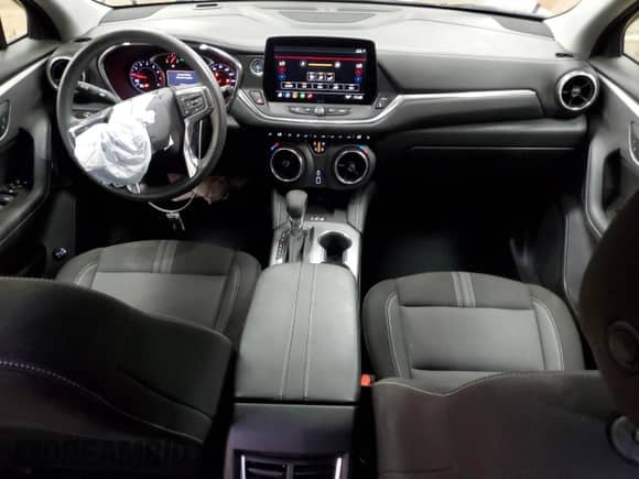 2023 Chevrolet Blazer LT z VIN 3GNKBHR47PS223489, wystawiony jako Copart lot #80429565 z przebiegiem 45 169 mil mil oraz Czysty tytuł • Clean title. Historia ofert i sprzedaży dostępna na DreamBid. Obrazek 8.