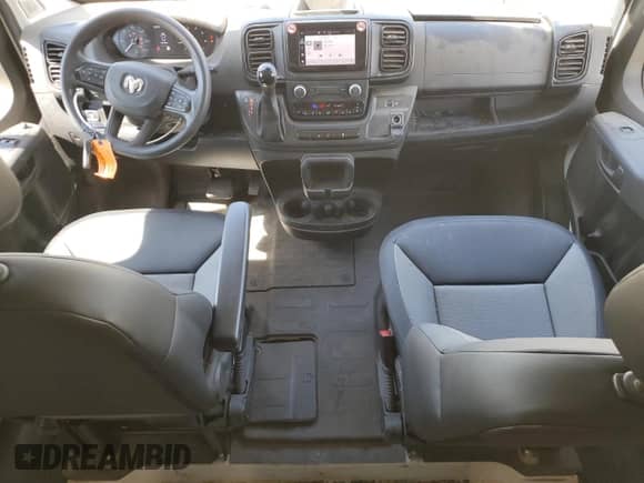 2025 Ram ProMaster Cargo Tradesman с VIN 3C6MRVJG3SE517634, выставлен на аукционе Copart как лот 66493295 с пробегом 17 351 миль миль и Чистый • Clean title. История ставок и продаж доступна на DreamBid. Изображение 8.