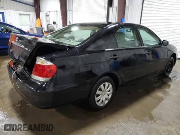 2006 Toyota Camry LE with VIN 4T1BE32K76U747165, listed as a Copart auction lot 86785825 with 223,385 mi miles and Salvage title. Bid and sale history available at DreamBid. Image 3.