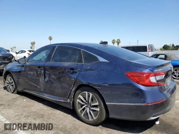 2019 Honda Accord EX с VIN 1HGCV3F48KA003642, выставлен на аукционе Copart как лот 66577385 с пробегом 90 259 миль миль и Списание • Salvage title. История ставок и продаж доступна на DreamBid. Изображение 2.