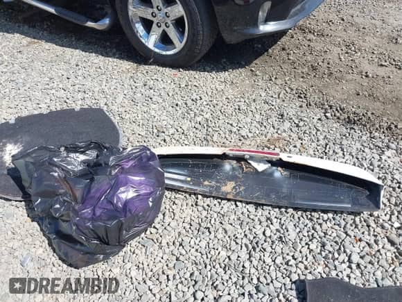 2012 Ford Explorer XLT с VIN 1FMHK7D84CGA23360, выставлен на аукционе IAAI как лот 43420976 с пробегом 177 878 миль миль и . История ставок и продаж доступна на DreamBid. Изображение 11.