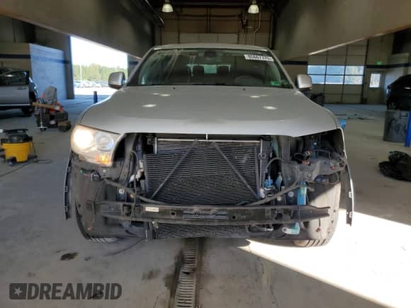 2012 Dodge Durango Crew with VIN 1C4RDJDG2CC105764, listed as a Copart auction lot 85667375 with 187,904 mi miles and Clean title. Bid and sale history available at DreamBid. Image 5.