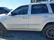 2009 Jeep Grand Cherokee with VIN 1J8HR68T39C540795, listed as a IAAI auction lot 41379112 with 236,624 mi miles and . Bid and sale history available at DreamBid. Image 14.