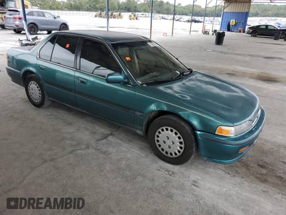 1993 Honda Accord LX с VIN 1HGCB7553PA167124, выставлен на аукционе Copart как лот 73680324 с пробегом 357 564 миль миль и Списание • Salvage title. История ставок и продаж доступна на DreamBid. Изображение 4.