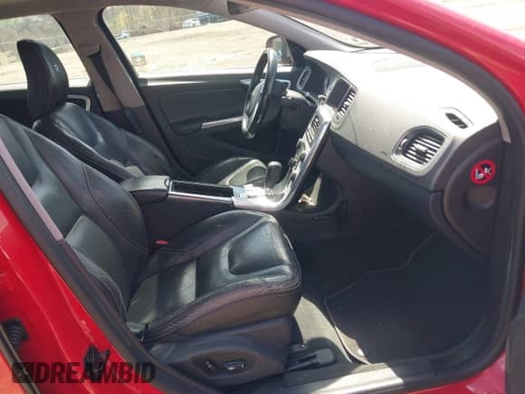 2012 Volvo S60 T6 с VIN YV1902FH9C2127803, выставлен на аукционе IAAI как лот 42084082 с пробегом 224 781 миль миль и . История ставок и продаж доступна на DreamBid. Изображение 5.
