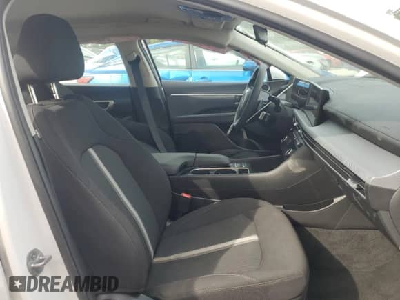 2025 Hyundai Sonata SEL with VIN KMHL64JA4SA448115, listed as a Copart auction lot 85304485 with 29,086 mi miles and Salvage title. Bid and sale history available at DreamBid. Image 7.