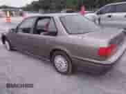 1993 Honda Accord LX z VIN JHMCB7650PC005838, wystawiony jako IAAI lot #42861998 z przebiegiem 217 028 mil mil oraz . Historia ofert i sprzedaży dostępna na DreamBid. Obrazek 3.