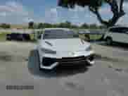 2023 Lamborghini Urus S с VIN ZPBUB3ZL1PLA23914, выставлен на аукционе Copart как лот 56637685 с пробегом 1 685 миль миль и Списание • Salvage title. История ставок и продаж доступна на DreamBid. Изображение 14.