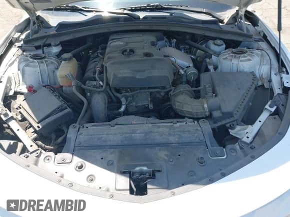 2018 Chevrolet Camaro 1LS z VIN 1G1FA1RX1J0183352, wystawiony jako IAAI lot #42500318 z przebiegiem 105 151 mil mil oraz . Historia ofert i sprzedaży dostępna na DreamBid. Obrazek 10.