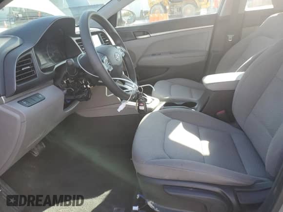 2019 Hyundai Elantra SE z VIN KMHD74LF7KU757389, wystawiony jako Copart lot #82484605 z przebiegiem 82 392 mil mil oraz Szkoda całkowita • Salvage title. Historia ofert i sprzedaży dostępna na DreamBid. Obrazek 7.