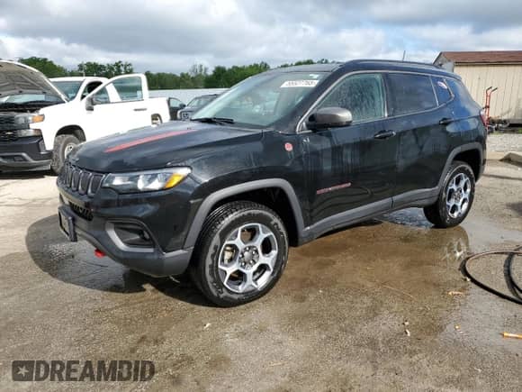 2022 Jeep Compass Trailhawk z VIN 3C4NJDDB3NT162401, wystawiony jako Copart lot #55527765 z przebiegiem 65 579 mil mil oraz Szkoda całkowita • Salvage title. Historia ofert i sprzedaży dostępna na DreamBid. Obrazek 1.