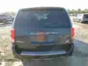 2019 Dodge Grand Caravan SXT z VIN 2C4RDGCG4KR802296, wystawiony jako Copart lot #90471155 z przebiegiem 132 034 mil mil oraz Szkoda całkowita • Salvage title. Historia ofert i sprzedaży dostępna na DreamBid. Obrazek 6.