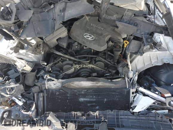 2015 Hyundai Genesis 3.8L z VIN KMHGN4JE2FU046833, wystawiony jako Copart lot #65917254 z przebiegiem 78 374 mil mil oraz Czysty tytuł • Clean title. Historia ofert i sprzedaży dostępna na DreamBid. Obrazek 11.