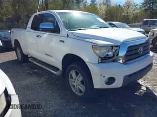 2008 Toyota Tundra Limited z VIN 5TFBV58108X057077, wystawiony jako IAAI lot #41768968 z przebiegiem 328 249 mil mil oraz . Historia ofert i sprzedaży dostępna na DreamBid. Obrazek 1.