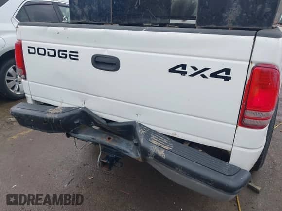 2001 Dodge Dakota with VIN 1B7GG26X51S293412, listed as a IAAI auction lot 41867651 with Not provided miles and . Bid and sale history available at DreamBid. Image 6.