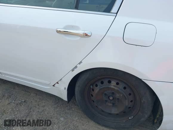 2012 Hyundai Genesis 3.8L с VIN KMHGC4DDXCU171969, выставлен на аукционе IAAI как лот 42433825 с пробегом 107 645 миль миль и . История ставок и продаж доступна на DreamBid. Изображение 13.