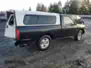 1998 Nissan Frontier XE z VIN 1N6DD21S7WC347623, wystawiony jako Copart lot #45347025 z przebiegiem 176 093 mil mil oraz Szkoda całkowita • Salvage title. Historia ofert i sprzedaży dostępna na DreamBid. Obrazek 3.