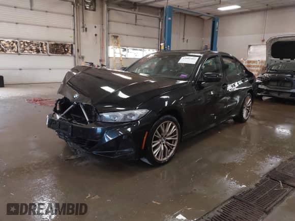 2023 BMW 3 Series 330i xDrive with VIN 3MW89FF00P8D57937, listed as a IAAI auction lot 43081403 with 19,195 mi miles and . Bid and sale history available at DreamBid. Image 2.