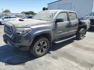 2017 Toyota Tacoma SR5 with VIN 3TMCZ5AN8HM069280, listed as a Copart auction lot 64744555 with 140,450 mi miles and Salvage title. Bid and sale history available at DreamBid. Image 1.