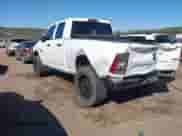 2014 Ram 1500 Express z VIN 1C6RR7FT3ES438988, wystawiony jako IAAI lot #41766988 z przebiegiem 269 819 mil mil oraz . Historia ofert i sprzedaży dostępna na DreamBid. Obrazek 3.