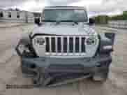 2022 Jeep Wrangler Sport с VIN 1C4GJXAG4NW195637, выставлен на аукционе Copart как лот 51852175 с пробегом 35 981 миль миль и Списание • Salvage title. История ставок и продаж доступна на DreamBid. Изображение 5.