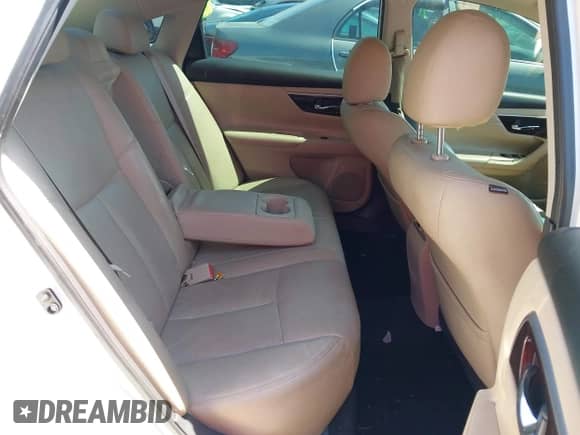 2015 Nissan Altima 2.5 с VIN 1N4AL3AP0FN336869, выставлен на аукционе IAAI как лот 43147069 с пробегом 130 493 миль миль и . История ставок и продаж доступна на DreamBid. Изображение 8.