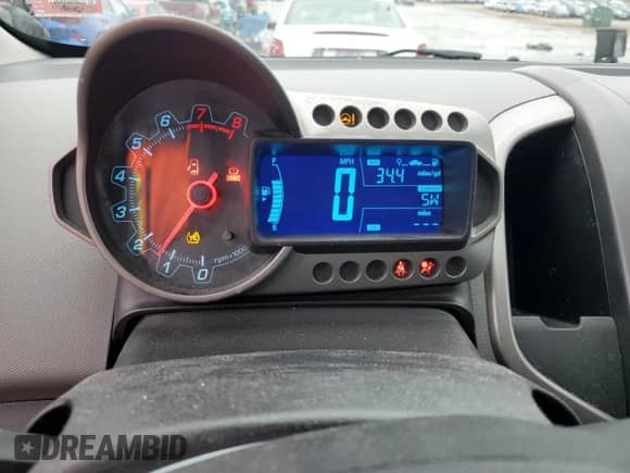 2012 Chevrolet Sonic LT с VIN 1G1JD6SB2C4186589, выставлен на аукционе Copart как лот 51532185 с пробегом Не указан миль и Списание • Salvage title. История ставок и продаж доступна на DreamBid. Изображение 10.