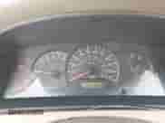 2005 Toyota Corolla CE z VIN JTDBR32E052061661, wystawiony jako IAAI lot #43577320 z przebiegiem 299 999 mil mil oraz . Historia ofert i sprzedaży dostępna na DreamBid. Obrazek 7.