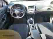 2016 Chevrolet Cruze LS с VIN 1G1BB5SM5G7316049, выставлен на аукционе Copart как лот 52510835 с пробегом 113 636 миль миль и Списание • Salvage title. История ставок и продаж доступна на DreamBid. Изображение 8.