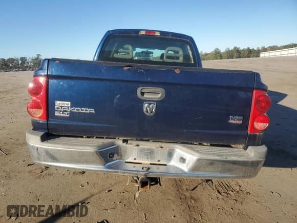 2005 Dodge Dakota SLT with VIN 1D7HW48N65S110206, listed as a Copart auction lot 87088905 with 209,644 mi miles and Salvage title. Bid and sale history available at DreamBid. Image 6.