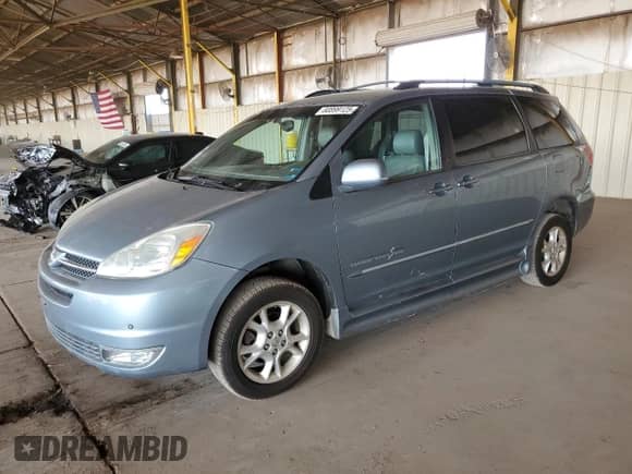 2004 Toyota Sienna XLE z VIN 5TDZA22CX4S194448, wystawiony jako Copart lot #60899125 z przebiegiem 102 509 mil mil oraz Czysty tytuł • Clean title. Historia ofert i sprzedaży dostępna na DreamBid. Obrazek 1.