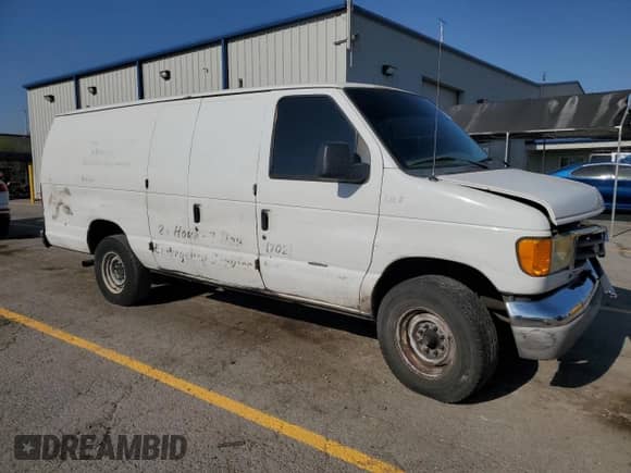 2004 Ford Econoline Cargo with VIN 1FTSS34S14HA04260, listed as a Copart auction lot 68658975 with Not provided miles and Salvage title. Bid and sale history available at DreamBid. Image 4.