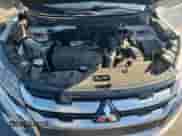 2021 Mitsubishi Outlander SE z VIN JA4APVAUXMU015757, wystawiony jako Copart lot #85944485 z przebiegiem 106 985 mil mil oraz Szkoda całkowita • Salvage title. Historia ofert i sprzedaży dostępna na DreamBid. Obrazek 12.