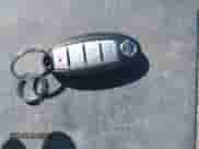 2017 Nissan Pathfinder S z VIN 5N1DR2MN1HC673409, wystawiony jako IAAI lot #41992057 z przebiegiem 132 562 mil mil oraz . Historia ofert i sprzedaży dostępna na DreamBid. Obrazek 11.