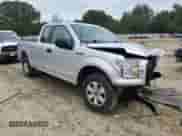 2015 Ford F-150 XL z VIN 1FTEX1C86FKE96783, wystawiony jako Copart lot #84354545 z przebiegiem 144 761 mil mil oraz Szkoda całkowita • Salvage title. Historia ofert i sprzedaży dostępna na DreamBid. Obrazek 4.