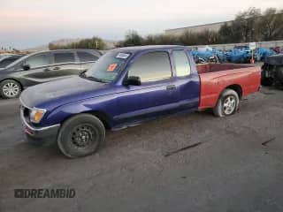 1995 Toyota Tacoma с VIN 4TAVN53F5SZ045661, выставлен на аукционе Copart как лот 84656644 с пробегом 1 999 998 миль миль и Списание • Salvage title. История ставок и продаж доступна на DreamBid. Изображение 1.