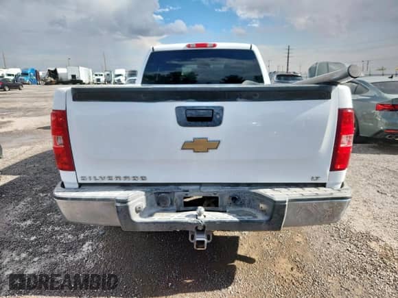 2007 Chevrolet Silverado 1500 Work Truck с VIN 1GCEK19J77Z567782, выставлен на аукционе Copart как лот 63457295 с пробегом 256 081 миль миль и Списание • Salvage title. История ставок и продаж доступна на DreamBid. Изображение 6.