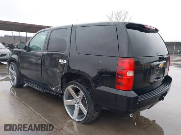 2014 Chevrolet Tahoe Commercial с VIN 1GNLC2E01ER189616, выставлен на аукционе IAAI как лот 41611616 с пробегом 148 958 миль миль и . История ставок и продаж доступна на DreamBid. Изображение 3.