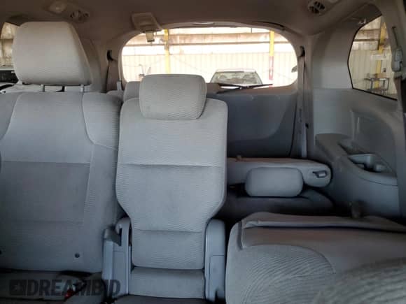 2012 Honda Odyssey EX с VIN 5FNRL5H40CB132653, выставлен на аукционе Copart как лот 81963675 с пробегом 263 354 миль миль и Списание • Salvage title. История ставок и продаж доступна на DreamBid. Изображение 10.