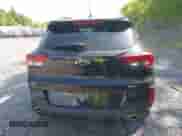 2021 Chevrolet TrailBlazer RS z VIN KL79MUSL3MB033835, wystawiony jako IAAI lot #42389303 z przebiegiem 63 820 mil mil oraz . Historia ofert i sprzedaży dostępna na DreamBid. Obrazek 16.