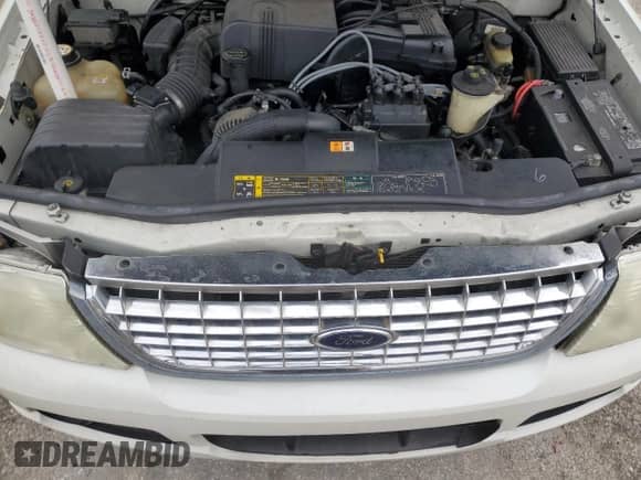 2003 Ford Explorer Limited with VIN 1FMDU75K83ZA63626, listed as a Copart auction lot 42281185 with 147,777 mi miles and Non repairable. Bid and sale history available at DreamBid. Image 12.